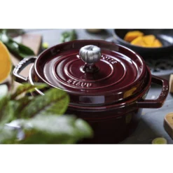 Staub Cocotte 24 Cm, Rund, Grenadine-Rot, Gusseisen -Staub 424422044