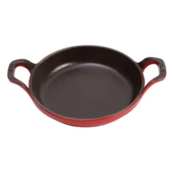 Staub Medium Round Dish In Cast Iron, Cherry