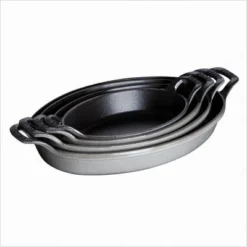 Staub Ovale Form Aus Gusseisen 21 Cm, Grau