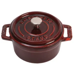 Staub Round Cocotte In Cast Iron 25 Cl, Grenade Red